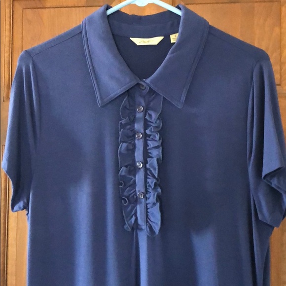 Short Sleeve Dress - Picture 2 of 4